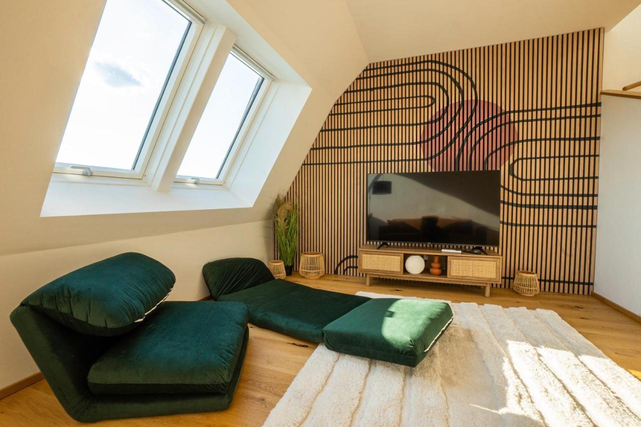 Orestaliving - Penthouse In 2Nd District With View Wien Exteriör bild